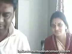 El padre hace chavitas mexicanas cojiendo todo lo posible para conocer a su rubia.